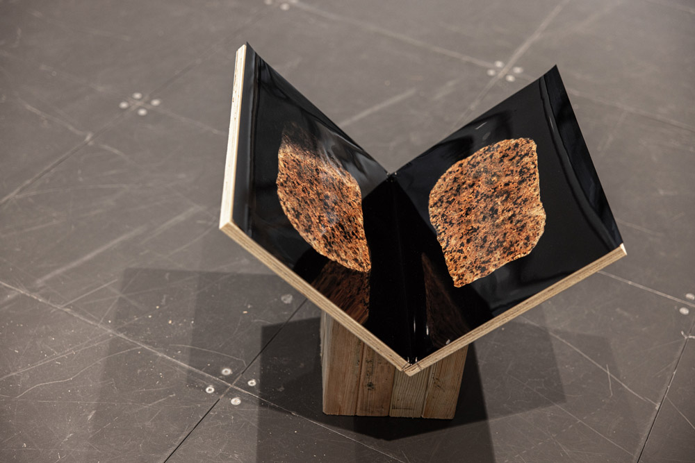 Sibylle Eimermacher, a guide through hue